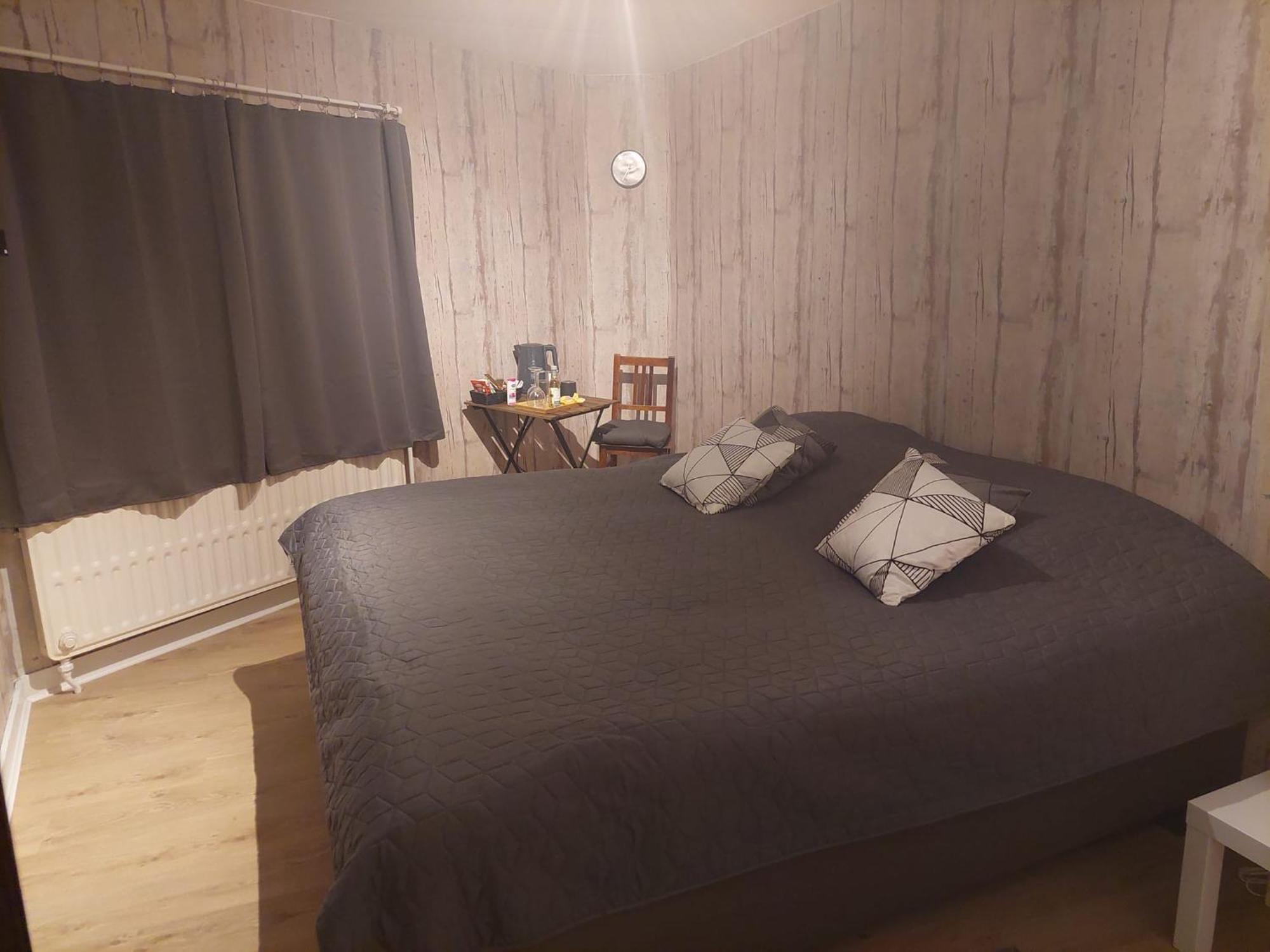 Au Doux Chardon Bed & Breakfast