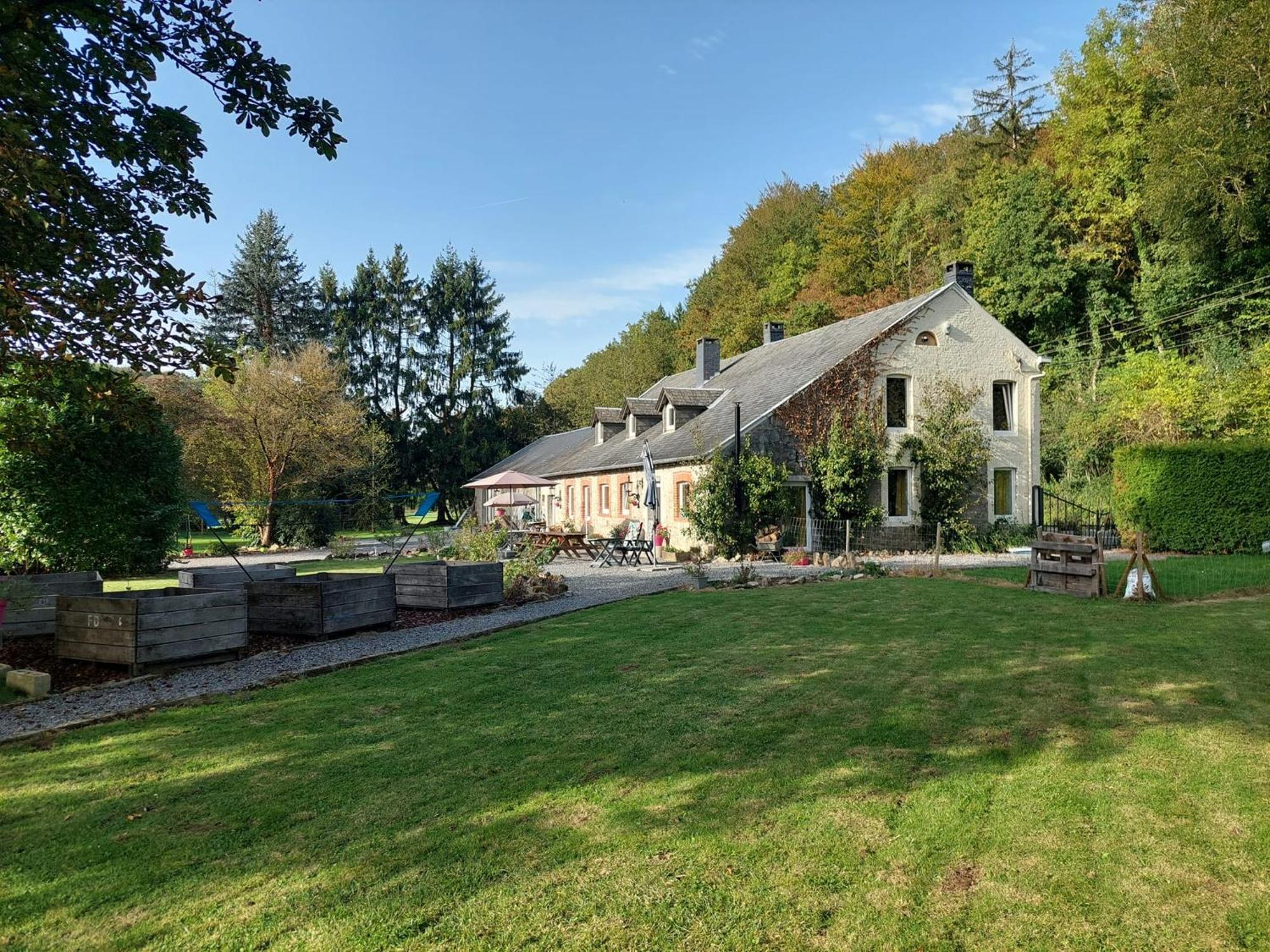 Au Doux Chardon Bed & Breakfast Durbuy